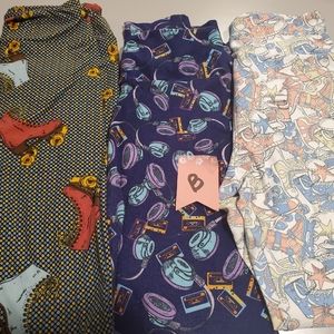LuLa Roe (lot B) Retro skates, cassettes & chucks